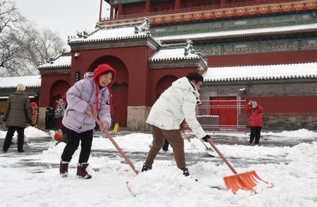 严寒来袭：应对大范围降雪降温的必备知识